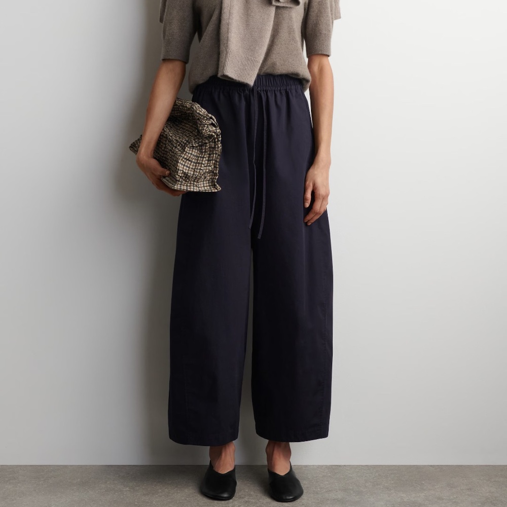 COS ELASTICATED BARREL-LEG PANTS Navy (Size 34/US 2).